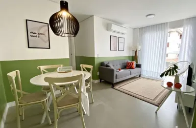 Apto 02 dormitório 100% mobiliado com garagem no ed adoro para alugar próximo a