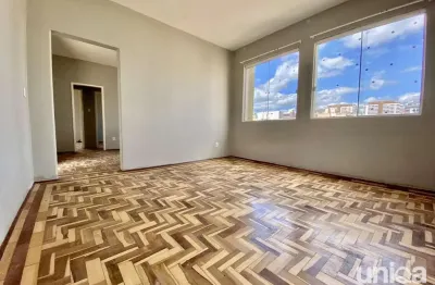 Apto 02 quartos com dependência de empregada em frente igreja bonfim