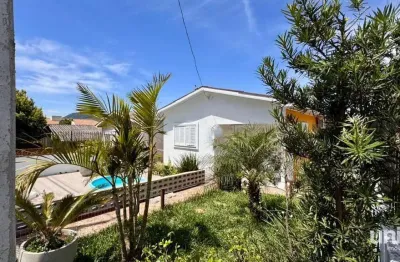 Casa para venda com 02 quartos lareira piscina Próx Hospital Regional