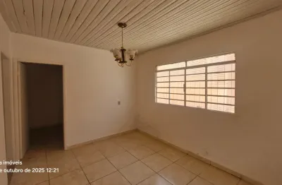 Casa para reforma em terreno de 500 metros quadrados  joao passos botucatu