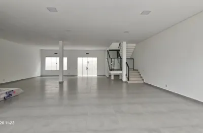 Casa comercial com 3 salas para alugar na Rua Visconde do Rio Branco, Centro, Botucatu