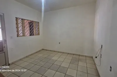 Casa com 3 dormitórios sendo 1 suite Bairro Arlindo durante Botucatu SP