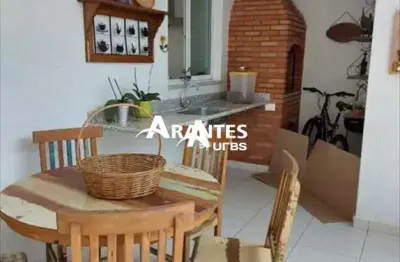 Casa em condomínio com 309m² 4 quartos à venda no royal park