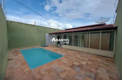 Casa com 183m² à venda no bairro nossa senhora das graças