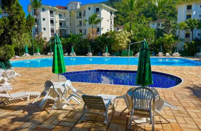 Apartamento um quarto, sacada e churrasqueira, bloco com elevador, condomínio wembley tênis na praia das toninhas ubatuba