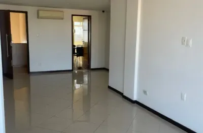 Apartamento com 2 quartos à venda na Rua Nelson Gallo, Rio Vermelho, Salvador