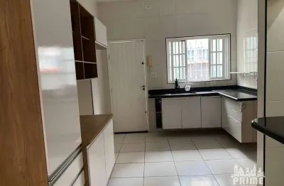 Casa com 3 dormitórios para alugar, 156 m² por R$ 4.940,00/mês - Ocian - Praia Grande/SP