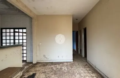 Casa com 3 quartos à venda no jardim doutor paulo gomes romeo, ribeirão preto  por r$ 220.000