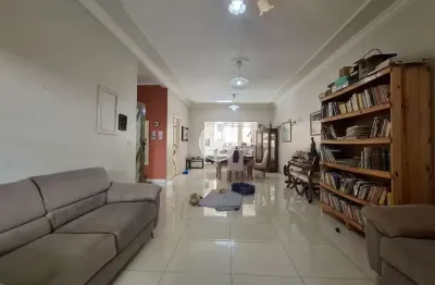 Casa com 4 quartos para alugar no Jardim São Luiz, Ribeirão Preto 