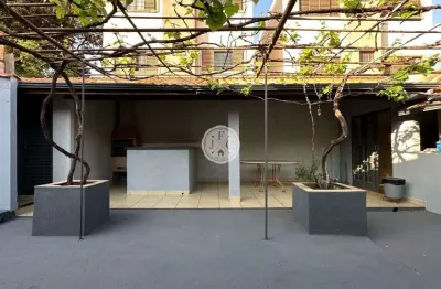 Casa com 3 quartos para alugar no sumarezinho, ribeirão preto  por r$ 2.300