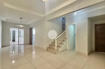Casa em condomínio com 03 quartos para alugar, 194m² - city ribeirão