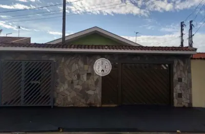 Casa térrea com 05 Quartos para venda, 171m² construídos - Bairro Avelino Alves Palma