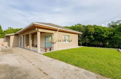 Casa com 3 quartos à venda na Rua Antônio Eduardo Trevisan, 883, Pacotuba, Almirante Tamandaré
