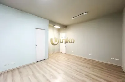 Sala comercial com 1 sala para alugar na Alameda Doutor Muricy, 390, Centro, Curitiba