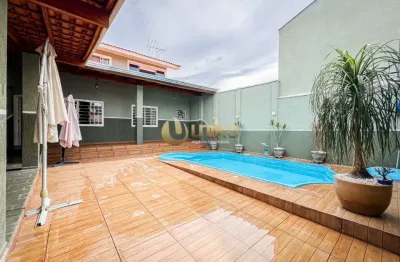 Casa com 4 quartos à venda na Rua Mário Andriguetto, 218, Costeira, São José dos Pinhais