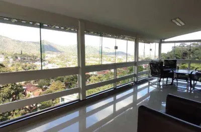 Casa com 4 quartos à venda, 450 m² por r$ 1.600.000 - itaipu - niterói/rj
