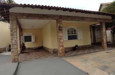 Casa com 3 quartos à venda, 160 m² por r$ 960.000 - itaipu - niterói/rj