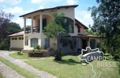 Sítio espetacular com 83.000m² em jambeiro, no asfalto com casa sede, 4 chalés e casa de caseiro!