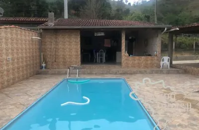 Oportunidade! chácara 5 minutos do centro de monteiro lobato.