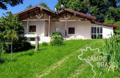 Chácara com 6mil m², com casa boa, piscina e lago! estuda permuta!