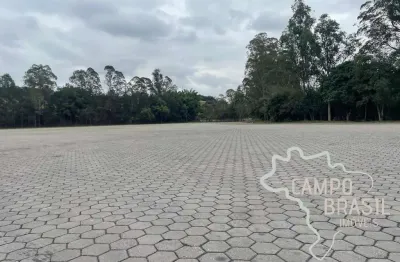Área 30.000m² ideial para empreendimentos imobiliários e investidores !