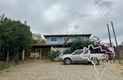 Oportunidade ótima casa com área de 175 m² construída e 600 m² de terreno!