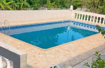 Linda chácara 4.500m² , no asfalto na zona leste de são josé dos campos!