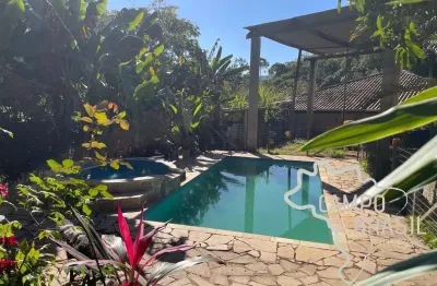 Chácara de 1.000m2 na zona norte de são josé! com duas casas, piscina e lago!