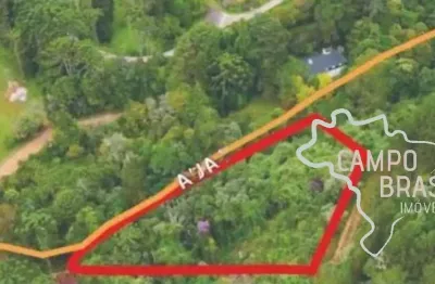 Terreno com ótima localização em campos do jordão !