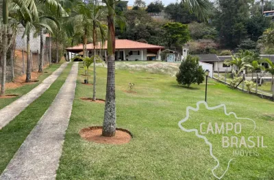 Chácara de 1.520m² em condomínio na zona norte, plana com casa boa de excelente acabamento!