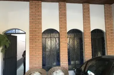 Ca00222 - casa incrível no centro de mairinque - sp
