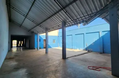 Salao comercial localizado na avenida elizeu tamiao