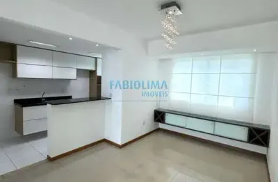 Apartamento 3 suítes, cobertura, nascente em buraquinho, lauro de freitas