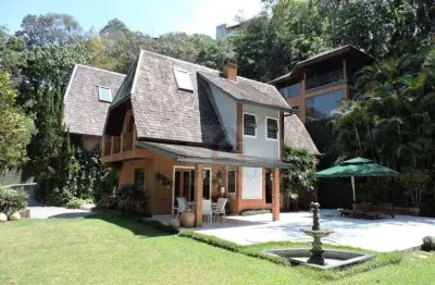 Casa com 4 dormitórios à venda, 590 m² por r$ 1.740.000,00 - granja viana - jandira/sp