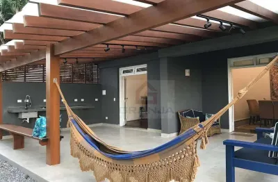 Casa com 4 dormitórios à venda, 243 m² por r$ 1.430.000,00 - granja viana - cotia/sp