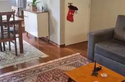 Desfrute do encanto de um condomínio completo, abraçado por uma atmosfera única.