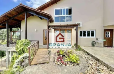 Lindo imóvel rústico, 4d/2sts, semi-térrea, gourmet, lareira e linda vista! 445 m² por r$ 1.890.000 - granja viana - embu das artes/sp