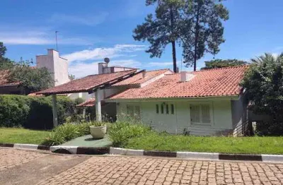 Casa com 3 dormitórios à venda, 237 m² por r$ 1.300.000,00 - granja viana - carapicuíba/sp