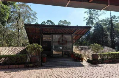 Granja viana – casa com loft de hóspedes e 6.000 m² de terreno.