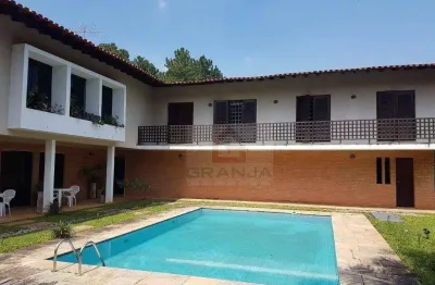 RESIDÊNCIA CONTEMPORÂNEA COM ESTILO ATEMPORAL | 2.044 m² DE TERRENO | 513 m² CONSTRUÍDOS