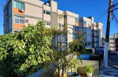 Apartamento amplo com 3 quartos em ondina – 120m² | 3º andar  de escada.