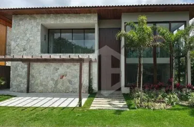 Casa nova à venda no condomínio praia bella em praia do forte – 6 suítes e piscina