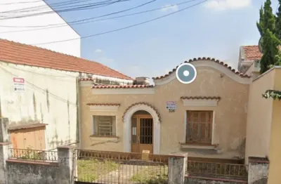 Vende-se terreno à 300 metros do shopping penha, bem localizado