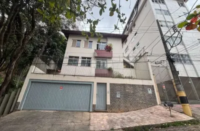 Imperdível casa à venda em belo horizonte-mg, bairro são lucas - 5 quartos, 1 suíte, 5 salas, 5 banheiros, 10 vagas, 600m².