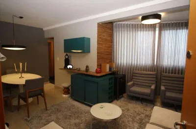 Apartamento para locação em Belo Horizonte-MG, bairro Ouro Preto: 2 quartos, 1 suíte, 1 sala, 2 banheiros, 2 vagas de garagem.