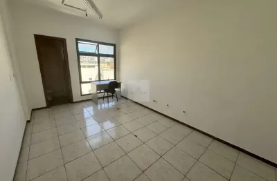 Oportunidade única: sala comercial à venda no centro de belo horizonte-mg, com 1 sala, 1 banheiro e 30,66 m² de área.