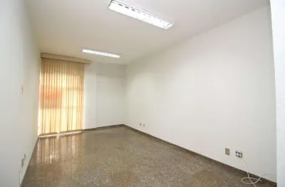 Excelente oportunidade de investimento: sala comercial à venda na savassi, belo horizonte-mg - 1 sala, 1 banheiro, 44,79m2.