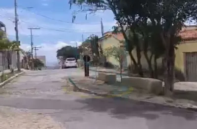 Oportunidade única: lote à venda em belo horizonte-mg, bairro jonas veiga. terreno de 840m2 próximo à pracinha e comércio local.