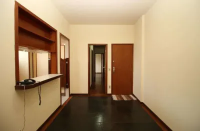 Apartamento para locação em Belo Horizonte-MG, no Santo Agostinho: 2 quartos, 1 sala, 1 banheiro, 1 vaga de garagem!
