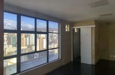 Aluguel de Sala Comercial em Belo Horizonte - Santa Efigênia: 2 Salas, 2 Banheiros, 74,48m² de Área